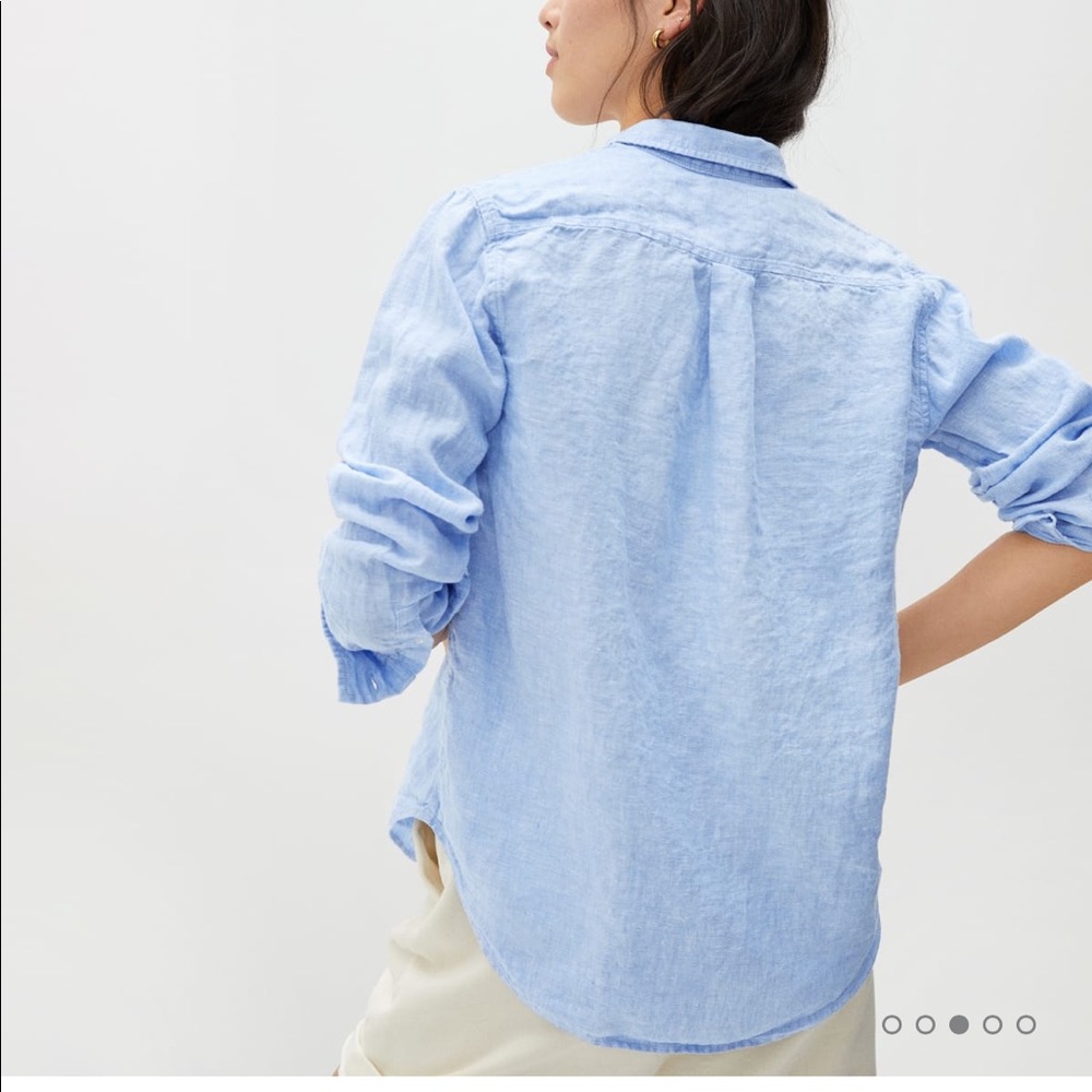NWOT Micheal Stars Linen Blue Button Down - Picture 2 of 9